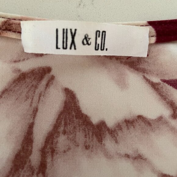 Lux & Co Floral Jersey Knit Wrap Maxi Dress in Burgundy, V-Neck, Short Sleeve, S - Picture 5 of 7